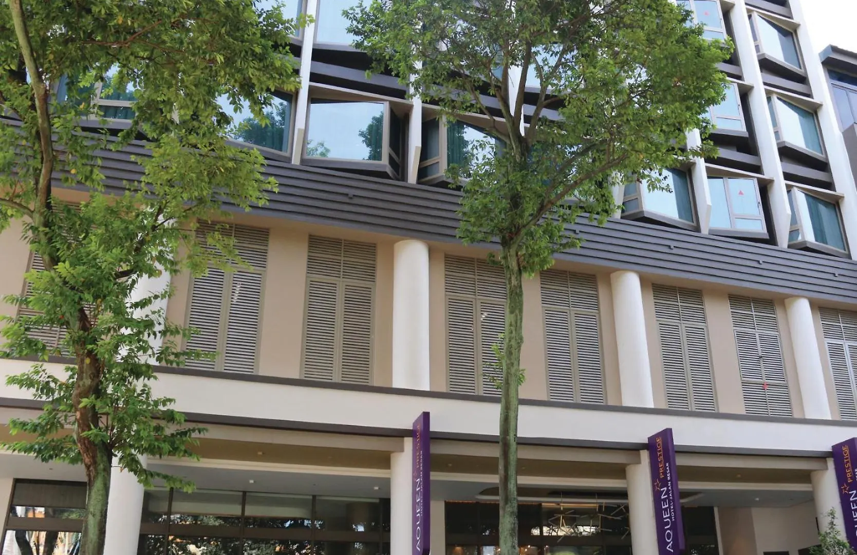 Aqueen Prestige Hotel Jalan Besar Singapore